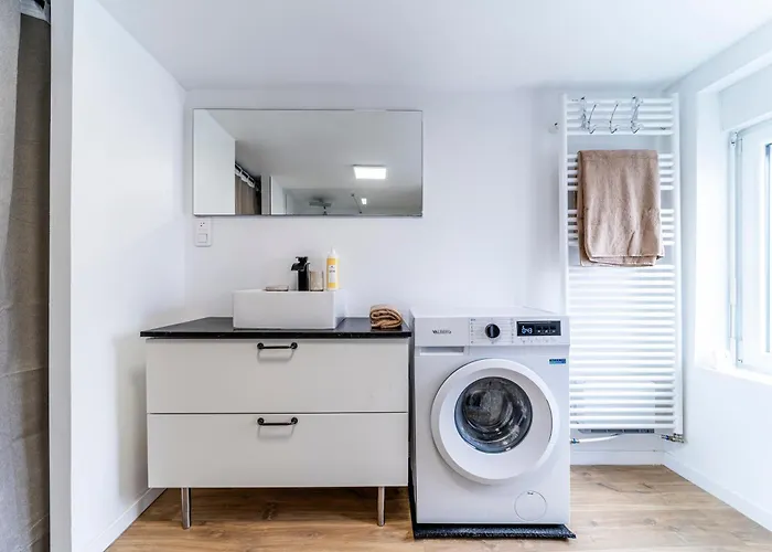 L'hermitage - 3 Beds - Wifi - Free Parking Apartment Haubourdin