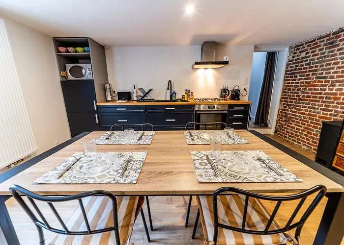 L'hermitage - 3 Beds - Wifi - Free Parking Apartment